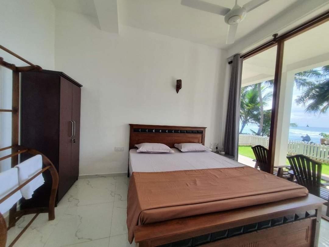 Turtle Beach House Batigama Luaran gambar